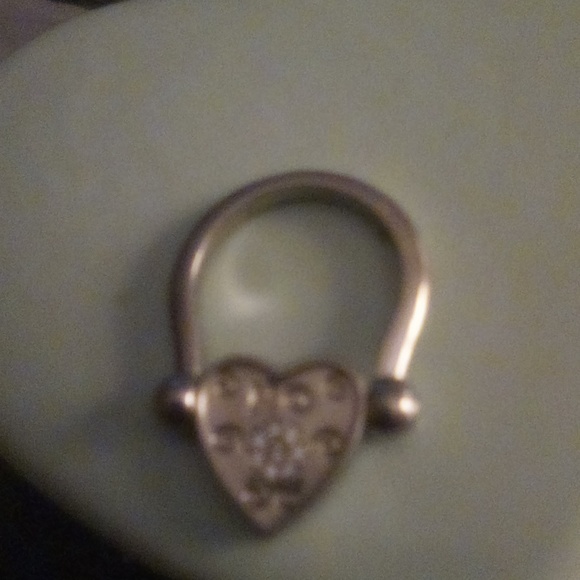 Silver ring - Picture 2 of 4